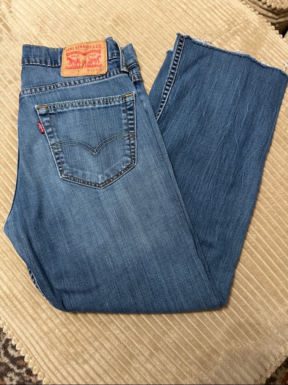 Levi's Classic 527 ragged hem for ankle length 25” inseam Indigo Jeans